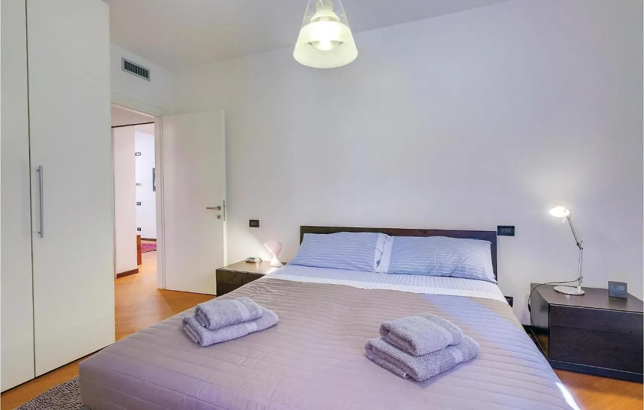 Nice Apartment In Venezia -Ve- With Wifi